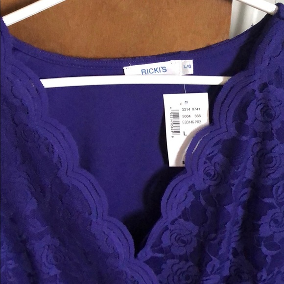 Ricki’s Floral Lace Top - Picture 4 of 4